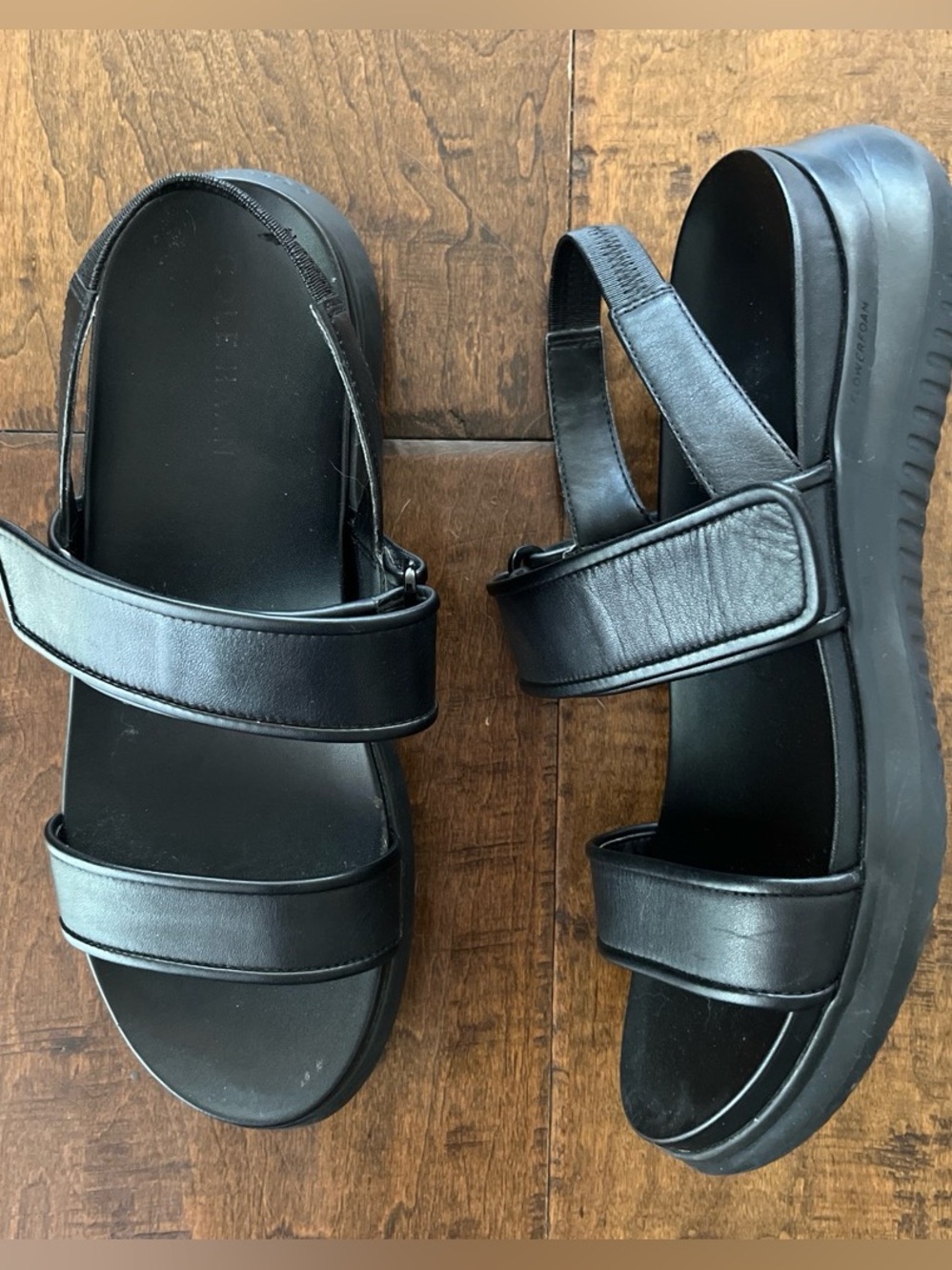 Cole Haan Zerogrand Meritt black leather sandals with chunky soles. Sz.7